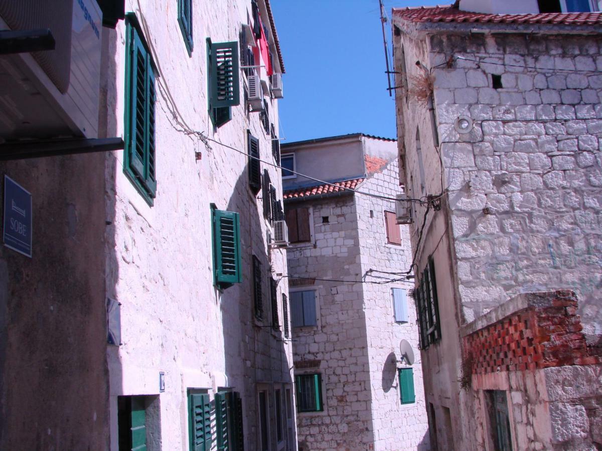 Single Rooms In The Heart Of Split Eksteriør bilde