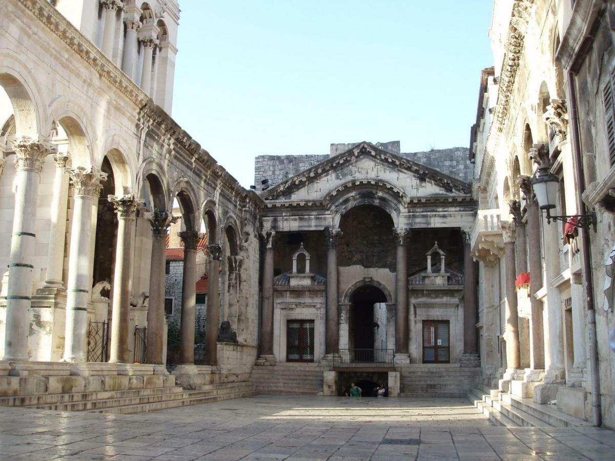 Single Rooms In The Heart Of Split Eksteriør bilde